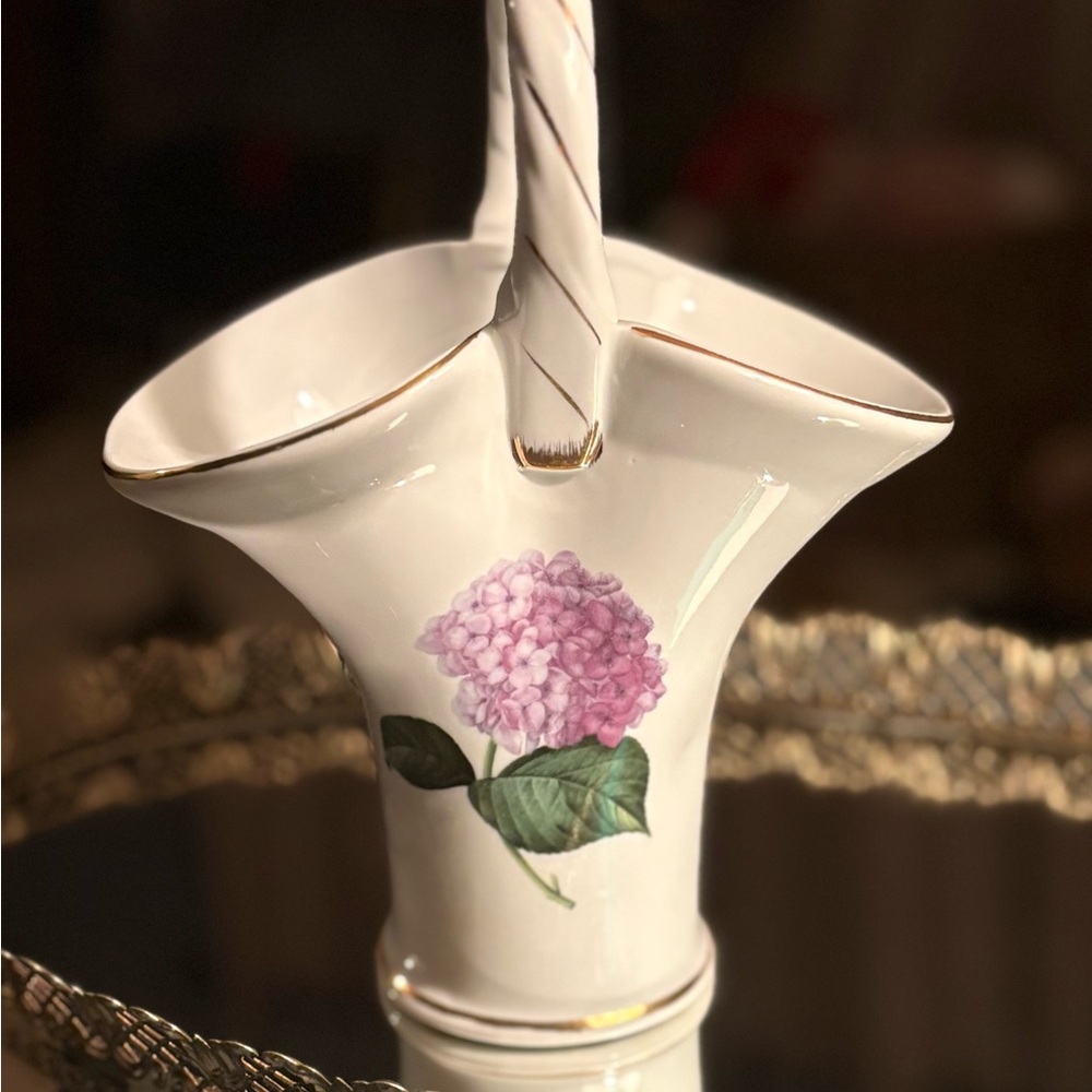 Porcelain Basket